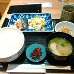 駅膳 - さば定食(500円）