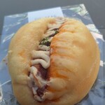 ワカパン - ウインナーパン