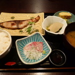 Soul満 - 2015.03　ブリ西京焼きと刺身＠1,000