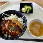 リーフガーデン - 料理写真:デミたまとんかつ丼セット