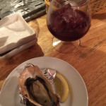 ピッツェリア メリプリンチペッサ - 焼きガキとサングリア