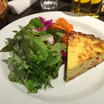 ヴィエイユ ヴィーニュ - キッシュ。