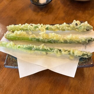 玉のゆ - 料理写真:アスパラの天ぷら