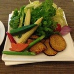 タイ国料理　チャイタレー - 彩良くこんもりしたお野菜♪