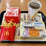 マクドナルド - 料理写真:タルタル油淋鶏風チキンタツタセット、チキンマックナゲット 15ピース(シェアねw)
