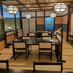 石 亭 - 店内