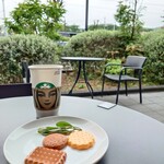 スターバックスコーヒー - ドリンク写真:クッキーはおもちゃです 。◕‿◕。