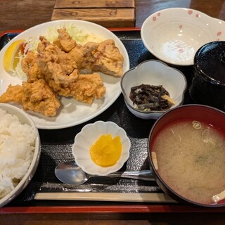 ももどり駅前食堂_1