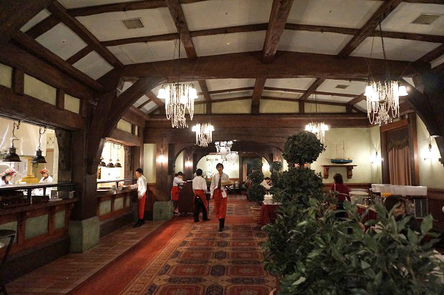 The Photo Of Interior Park Side Grille Tabelog