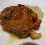 Convivio - 岩中豚のトスカーナ風パイナップル煮込み　アップ、トロトロ