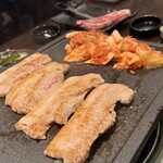 韓国料理トンテジ - 