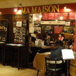 MA MAISON - ２０時頃のお店は大盛況！