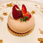 salon de the Tea shot - 苺とレアチーズ