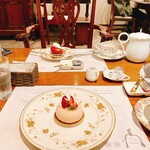 salon de the Tea shot - 席がゆったりしていました。