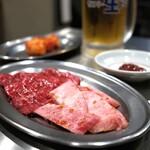 焼肉かすが - 上カルビと上ロース