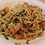 逸品坊 - 沢山混ぜて頂く…