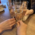 大衆バル ビストロ パッチョ - 樽シャンパンで乾杯