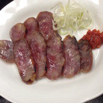 自家製腸詰は本場顔負けの美味しさ