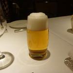 パトゥ - 先ずはビールを