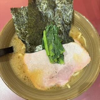 家系ラーメン 革新家 TOKYO_0