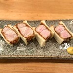 晩酌と晩御飯 ちょうつがひ - ・米沢豚一番育ち カツサンド ハーフ 968円/税込