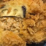 とんかつ わらしっ子 - なすはさみ揚げ　断面