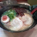 とんこつ小屋てっぺん - とんこつラーメン