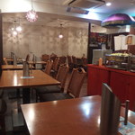 ニルワナム 虎ノ門店 - 開店直後に入ったため客は僕だけでしたが、その後どんどん人が増えて行きました