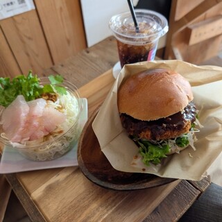 口コミ一覧 : トトバーガー （toto BURGER） - 玉造（JR