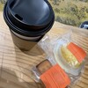 OBSCURA COFFEE ROASTERS - オーツミルクラテにプラスして購入したのは、レモンケーキと確かアナナスって書いてたような焼き菓子達　どちらもおいしいですが、アナナスがお気に入り