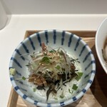上方レインボー - 炙りサワラ丼・700円