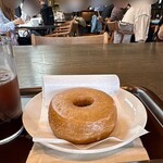 スターバックス・コーヒー - シュガードーナツ＋Sアイスコーヒー