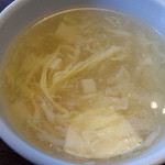 香港厨房 水戸店 - スープ 3種類の1つ… かに玉は 薄味でした