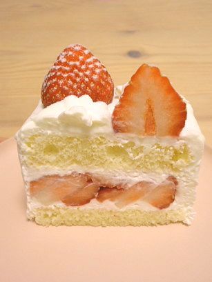 期間限定☆苺のショートケーキ。』by 愛 : トップス 高島屋柏店 （Top 