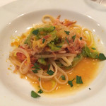 カルネヴィーノ - 一皿を三人分に取り分けてくださいました