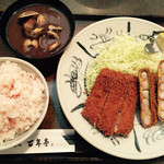 百年亭 - 盛合せ定食