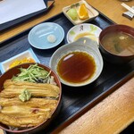秋谷 - 