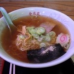 金成苑 - ラーメン550円 税別