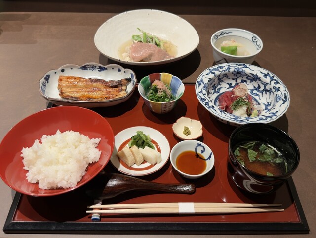 たすく