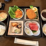 肴・田久美 - 松花堂弁当1200円