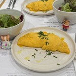 ローズベーカリー - オムレツ