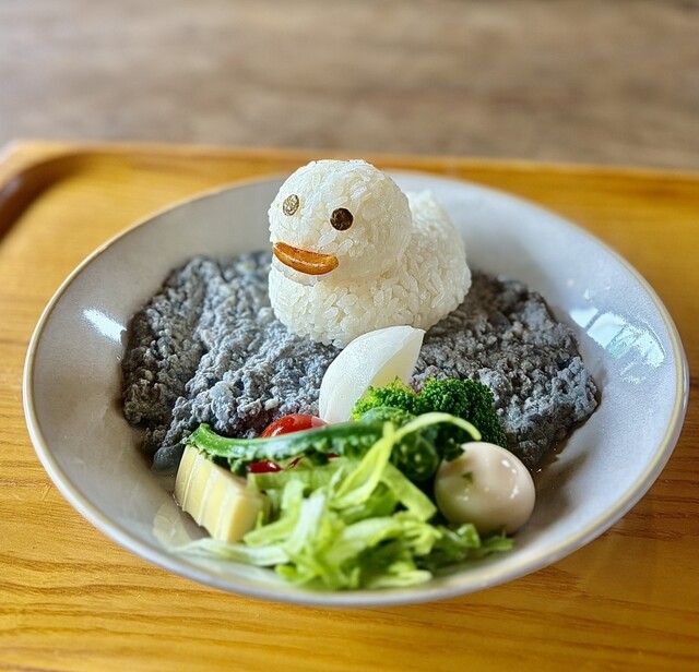 アヒルのいる古民家喫茶あじさい - 明覚/喫茶店 | 食べログ