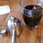 喫茶 レモンの木 - さすがにコーヒーは美味しい。2015.3