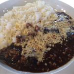 コクドウカレー - 豚肉と茄子のチーズカレー 710円