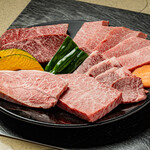 やきにくのチャンプ - 料理写真:特選5種盛り