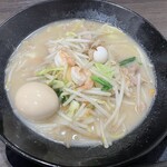 餃子の王将 - 料理写真:チャンポン、煮玉子のせ
