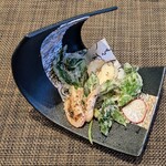 創作四川料理 廣明 - 苫小牧産白海老と山菜の中華天ぷら