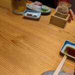マルトモ水産 鮮魚市場 - 