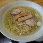 中華そば 弥太郎 - 塩ラーメン大盛り（￥700）