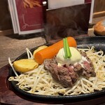 ビフテキ屋 うえすたん - 料理写真: